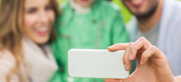 immagini-dei-figli-sul-web-ecco-le-6-foto-da-evitare