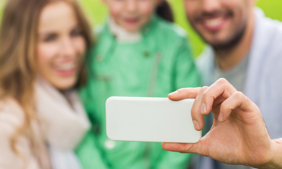 immagini-dei-figli-sul-web-ecco-le-6-foto-da-evitare
