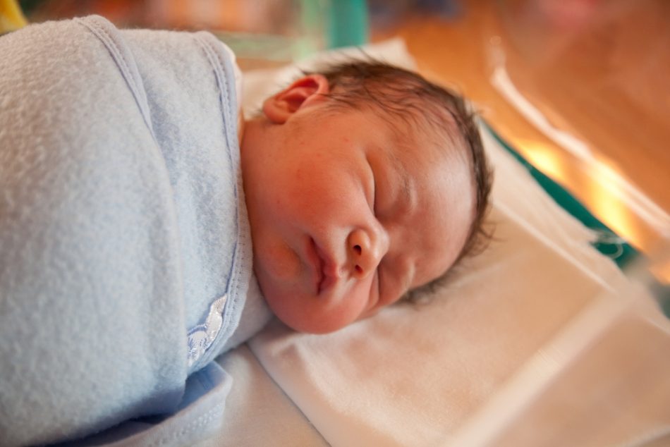 neonati-limportanza-dei-rumori-bianchi-cosa-sono-e-come-conciliano-il-loro-sonno