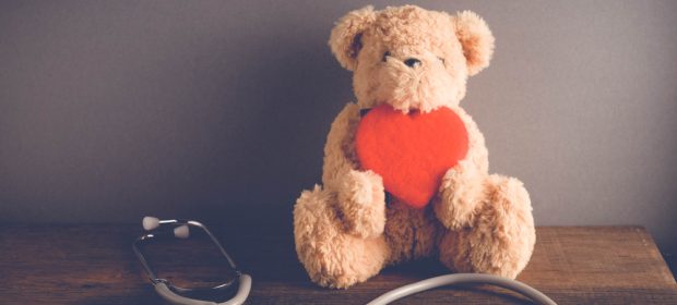 neonato-piuma-operato-al-cuore-con-un-minicatetere-largo-come-uno-spaghetto