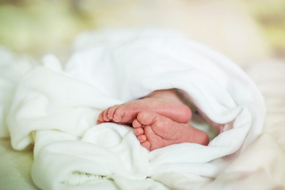 neonata-abbandonata-a-genova-con-4-pannolini-e-un-bigliettino-utilizzata-per-la-prima-volta-la-culla-per-la-vita