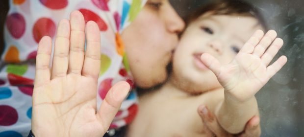 afghanistan-il-dramma-di-una-madre-costretta-a-vendere-il-suo-bambino-non-ancora-nato
