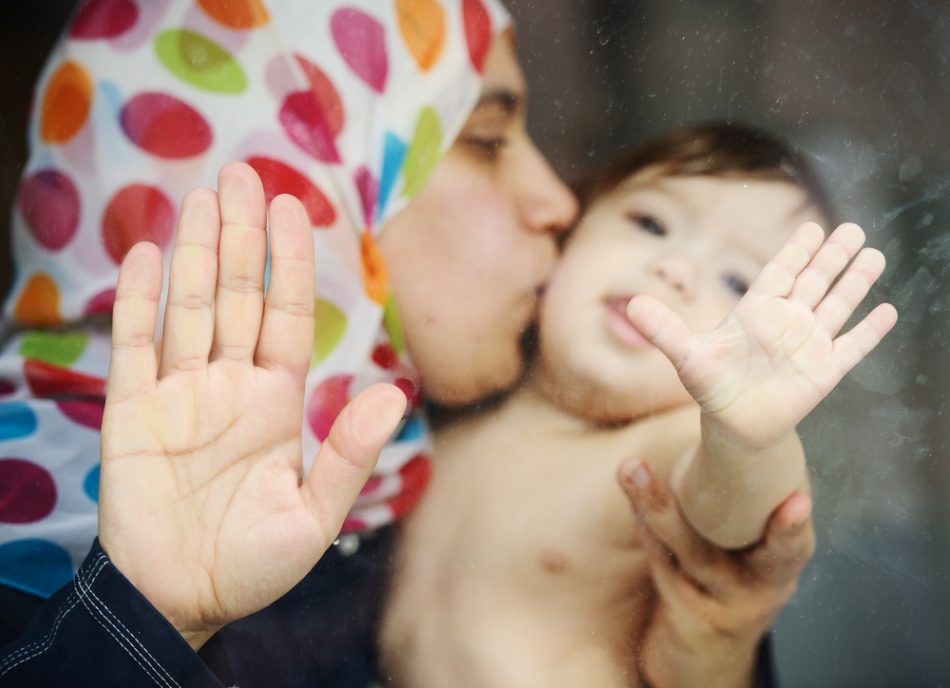 afghanistan-il-dramma-di-una-madre-costretta-a-vendere-il-suo-bambino-non-ancora-nato