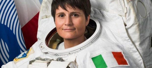 samantha-cristoforetti-torna-nello-spazio-le-critiche-sul-web