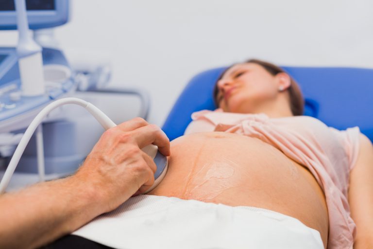 Ungheria prima di abortire la donna