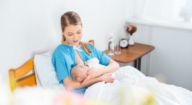 Rooming in: cos'è? Vantaggi e svantaggi