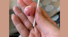 chupa-chups-lecca-lecca-con-bastoncino-di-carta-rischio-soffocamento-per-i-piu-piccoli